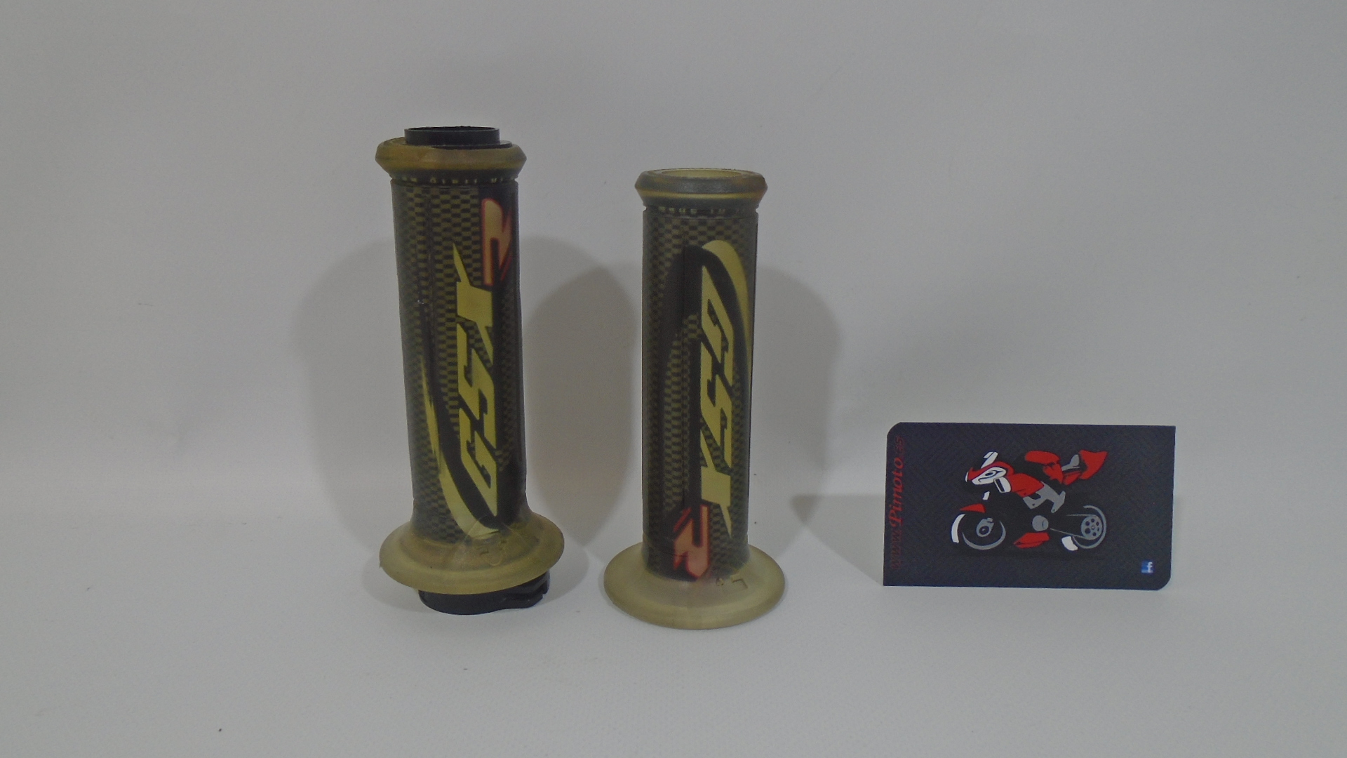 CA&Ntilde;A ACELERADOR CON PU&Ntilde;OS SUZUKI GSXR 600 2004/05